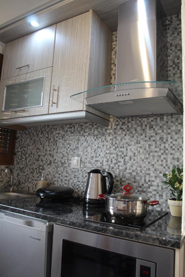 Vakis Apartments Romanon Екстер'єр фото
