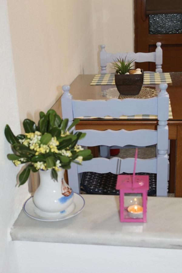 Vakis Apartments Romanon Екстер'єр фото